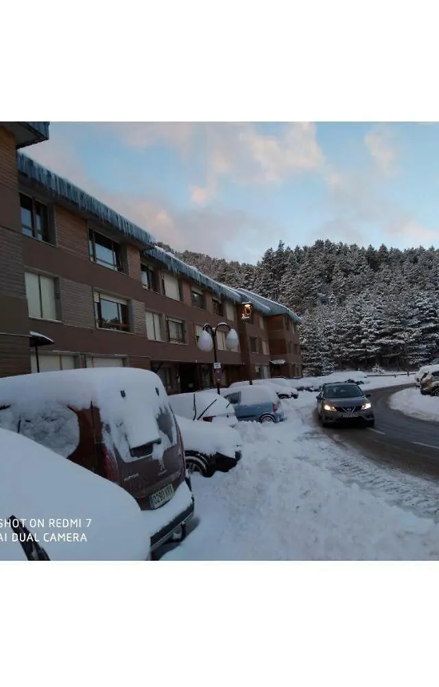 Family Place, Next To Ski Lift & Mountain View! Alp 0*,  Spain